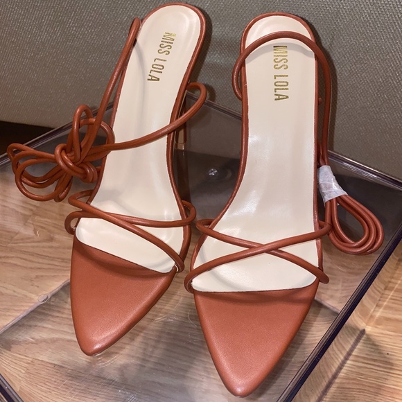 Brown Lace-Up Heels - Picture 3 of 8